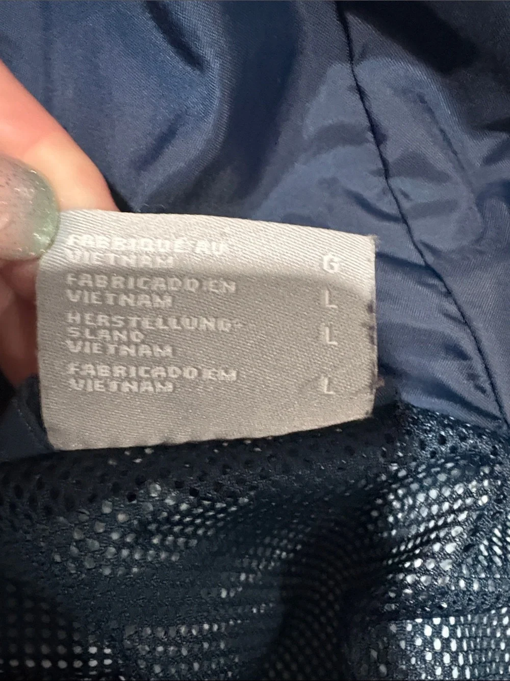 Columbia Women’s Dark Blue Hooded Rain Jacket - Picture 5 of 8